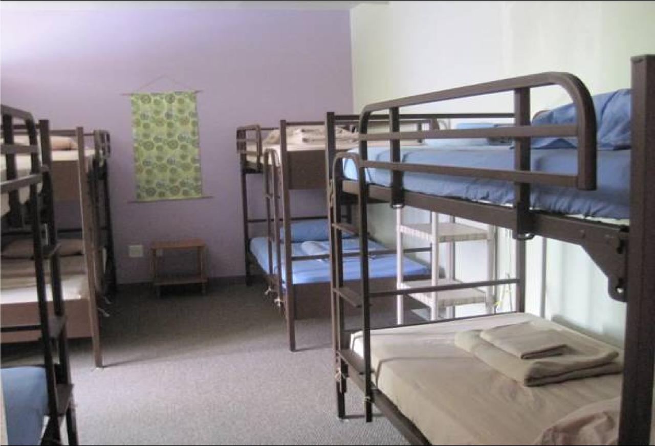 The Burlington Hostel Екстер'єр фото